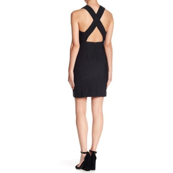 Nordstrom Cross-Strap V-Neck Bodycon Mini Dress - Picture 2 of 9
